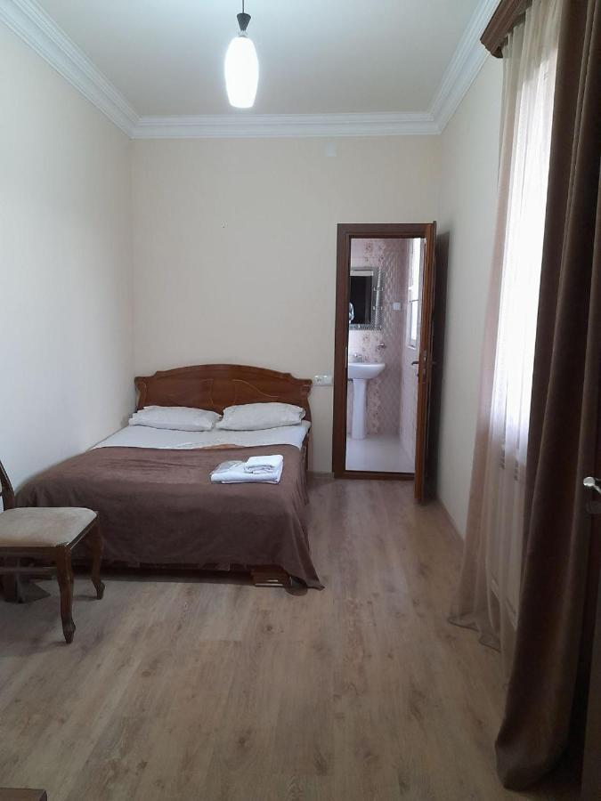 Yeganyans Guest House And Wine Yard Ashtarak Exterior photo